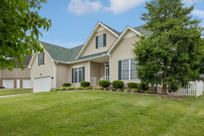 632 Clydesdale Ct