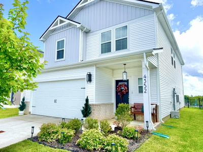 4352 Skyridge Dr