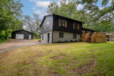 1615 Deer Hollow Dr