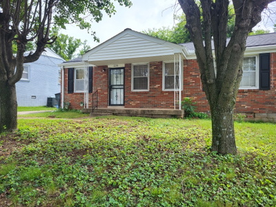 3230 Mayer Ln