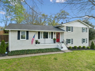 517 Adamwood Dr