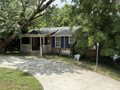 5055 McLendon Dr