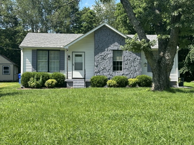 302 Donal Terrace
