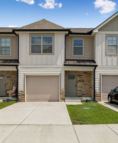 251 Signature Pl