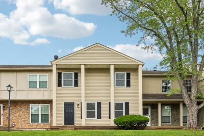 3880 Priest Lake Dr