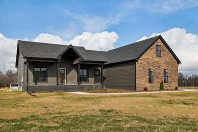 125 Makinley Dr