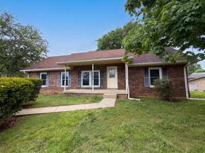 2536 Edge O Lake Dr