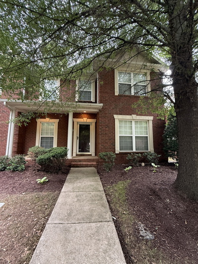 2136 Cason Ln
