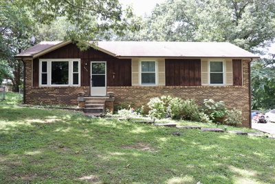 2274 Blakemore Dr