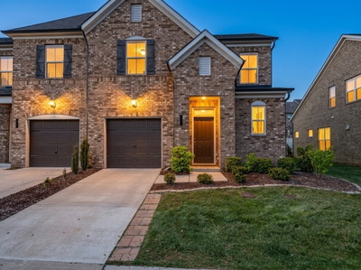 416 Deveron Dr