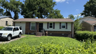 3218 Hinkle Dr