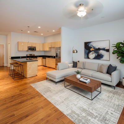 2201 8th Ave, S