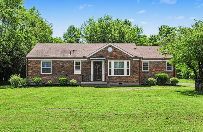 Exterior view of 5451 Buena Vista Rd in Whites Creek, TN