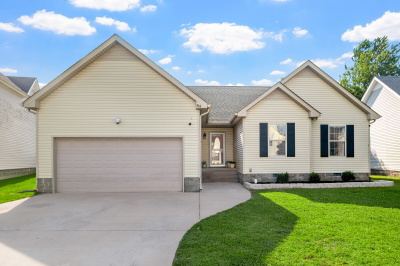 964 Cindy Jo Ct