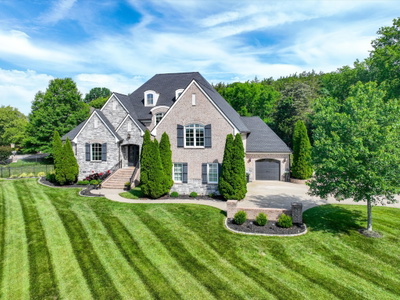 2505 Grey Cliff Ct