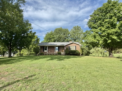 521 Centerville Rd