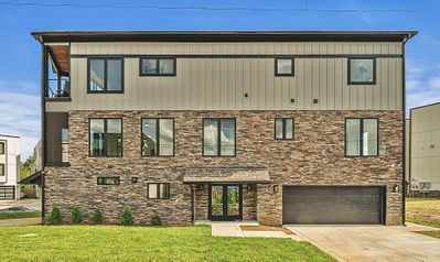 6011 Hill Cir