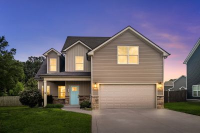 518 Latham Ct