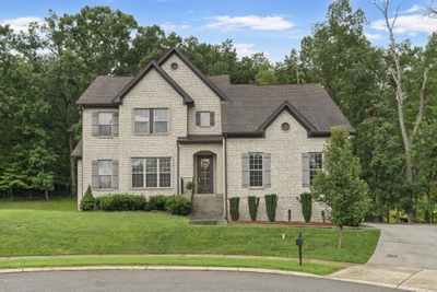 137 Burntash Ln