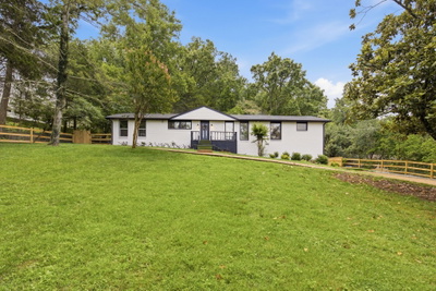 6555 Brownlee Dr