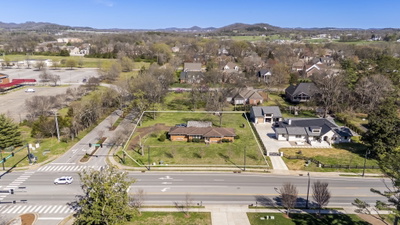 710 Hillsboro Rd
