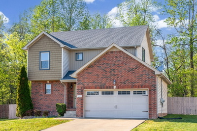 3469 Bradfield Dr