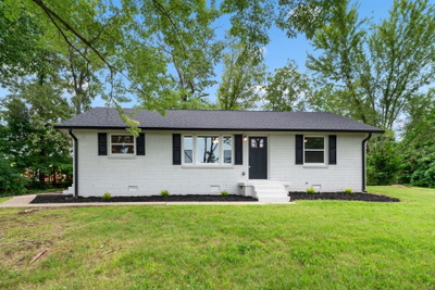 608 Zinnia Dr