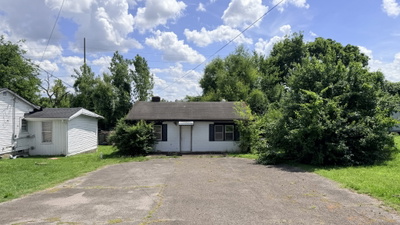 2134 Gains St