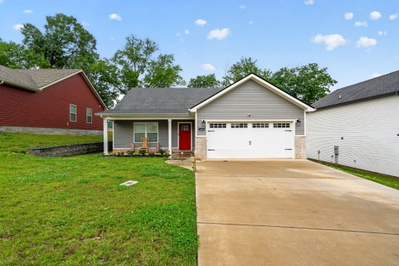 1232 Cardinal Creek Dr