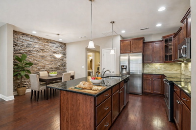 419 Waterbrook Dr