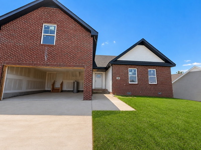 1240 Fossil Dr