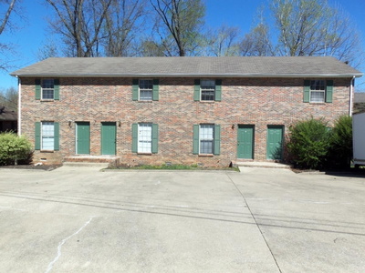 461 Martha Ln