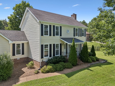509 N Woods Ct