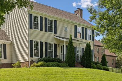 509 N Woods Ct