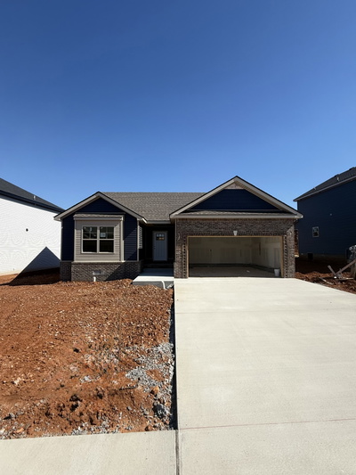 318 Cardinal Creek