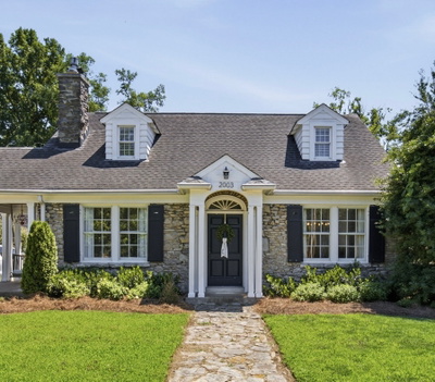 2003 Sweetbriar Ave