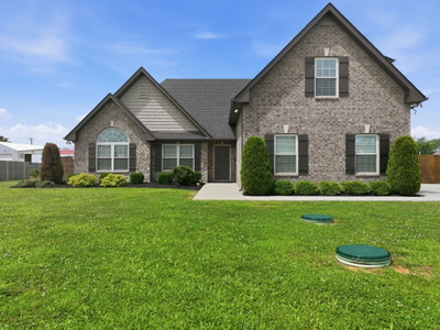7914 Natahna Ct