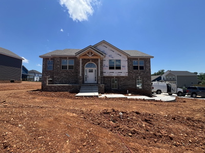 352 Cardinal Creek
