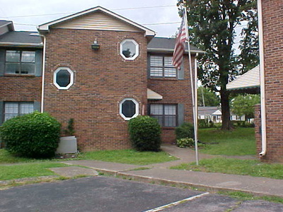 105 Point East Dr