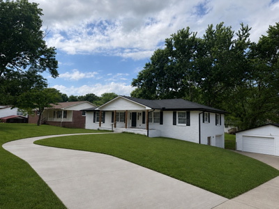 1610 Grandaddy Rd