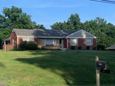 5016 Manuel Dr