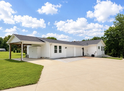 876 W Point Rd