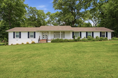 208 Lake Terrace Dr