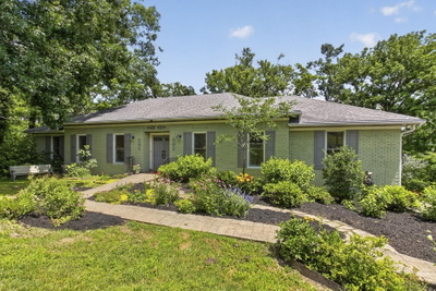 1234 Jefferson Davis Dr