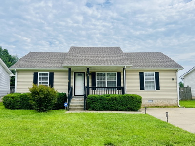 574 Oakmont Dr