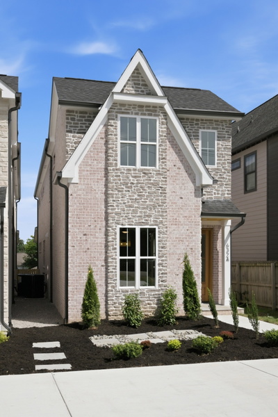 632A Annex Ave
