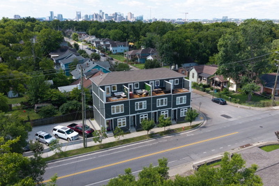 332 Douglas Ave