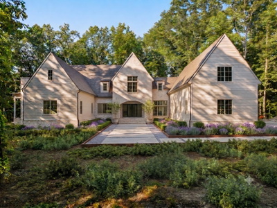 5900 Pinewood Rd
