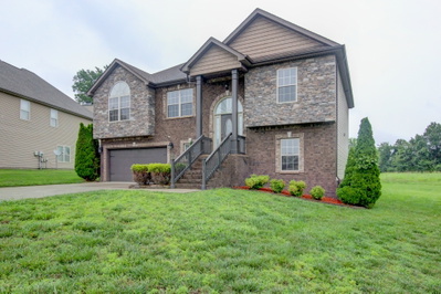 2937 McManus Cir