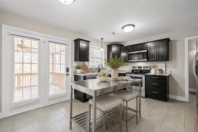 1125 Racker Dr